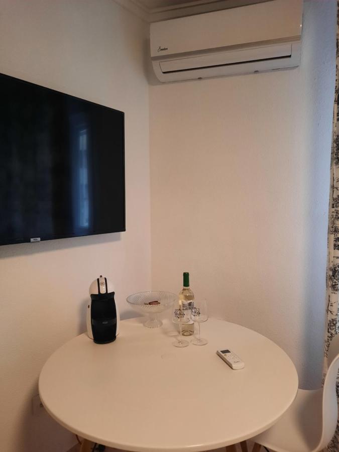 Прекрасная Студия В Двух Минутах От Пляжа Torrevieja Esterno foto
